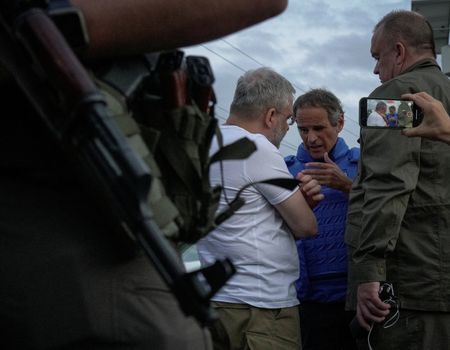 tagreuters.com2022binary_LYNXMPEI8024G-VIEWIMAGE