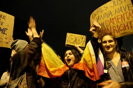 tagreuters.com2022binary_LYNXMPEI8R0YQ-VIEWIMAGE