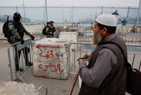 tagreuters.com2022binary_LYNXNPEI370MB-VIEWIMAGE