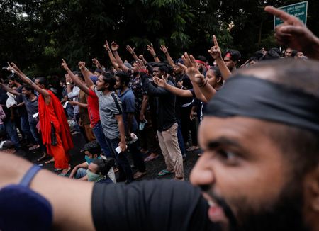 tagreuters.com2022binary_LYNXNPEI370SX-VIEWIMAGE