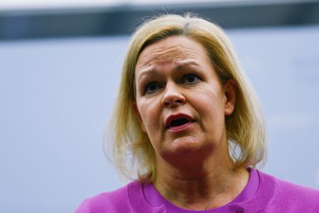 tagreuters.com2022binary_LYNXNPEI38024-VIEWIMAGE