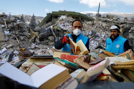 tagreuters.com2023binary_LYNXMPEJ1E0HN-VIEWIMAGE