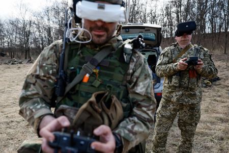 tagreuters.com2023binary_LYNXMPEJ340BA-VIEWIMAGE