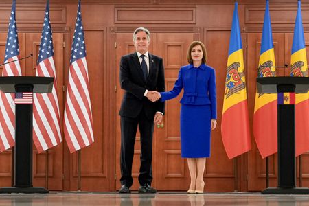 tagreuters.com2024binary_LYNXMPEK4S0U5-VIEWIMAGE