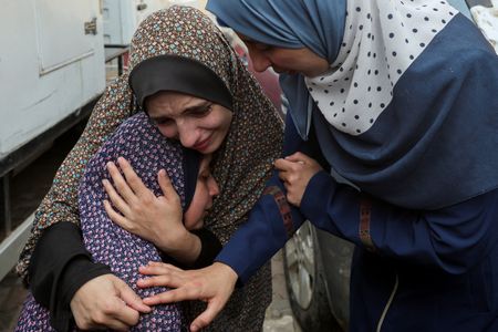 tagreuters.com2024binary_LYNXMPEK530WH-VIEWIMAGE