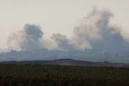 tagreuters.com2024binary_LYNXMPEK620X0-VIEWIMAGE