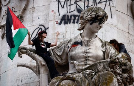 tagreuters.com2024binary_LYNXMPEK620XO-VIEWIMAGE