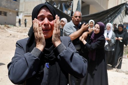 tagreuters.com2024binary_LYNXMPEK620ZV-VIEWIMAGE