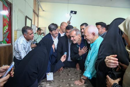 tagreuters.com2024binary_LYNXMPEK65028-VIEWIMAGE