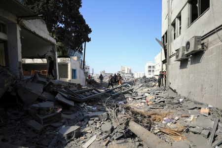 tagreuters.com2024binary_LYNXMPEK6B0MY-VIEWIMAGE