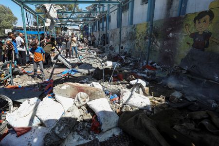 tagreuters.com2024binary_LYNXMPEK6F0ME-VIEWIMAGE