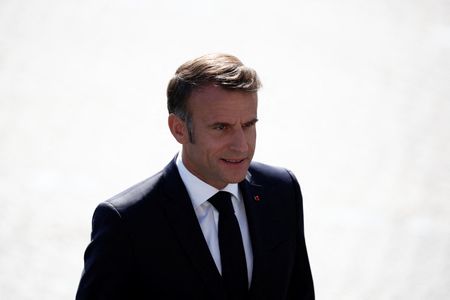 tagreuters.com2024binary_LYNXMPEK6M089-VIEWIMAGE