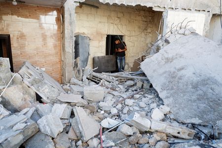 tagreuters.com2024binary_LYNXMPEK7D0AX-VIEWIMAGE