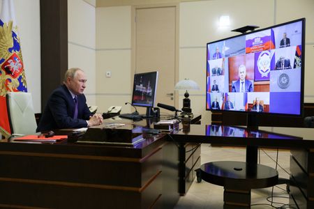 tagreuters.com2024binary_LYNXMPEK7M0HS-VIEWIMAGE