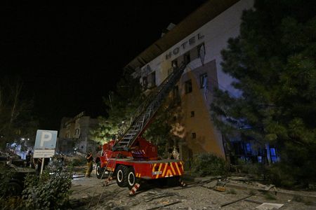 tagreuters.com2024binary_LYNXMPEK7Q062-VIEWIMAGE