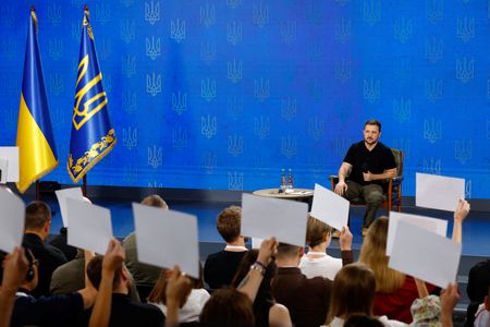 tagreuters.com2024binary_LYNXMPEK7Q0KY-VIEWIMAGE