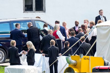 tagreuters.com2024binary_LYNXMPEK7U05O-VIEWIMAGE