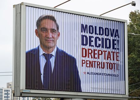 tagreuters.com2024binary_LYNXMPEK9T0CA-VIEWIMAGE