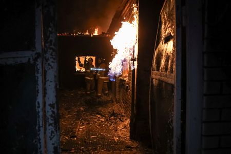 tagreuters.com2024binary_LYNXNPEK1901Y-VIEWIMAGE