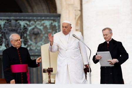 tagreuters.com2024binary_LYNXNPEK2509T-VIEWIMAGE