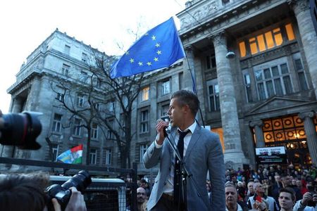 tagreuters.com2024binary_LYNXNPEK2Q08U-VIEWIMAGE