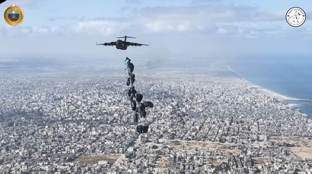 tagreuters.com2024binary_LYNXNPEK370D7-VIEWIMAGE