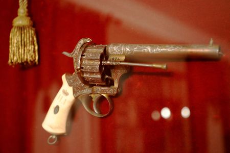 tagreuters.com2025binary_LYNXMPEL1208B-VIEWIMAGE