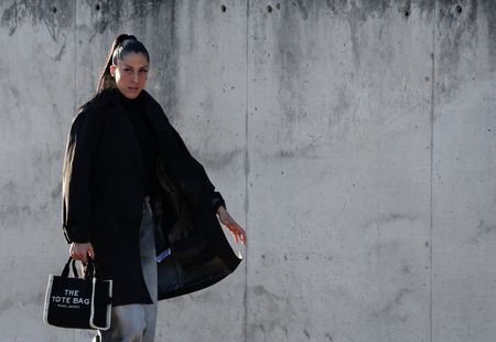 tagreuters.com2025binary_LYNXMPEL120BF-VIEWIMAGE