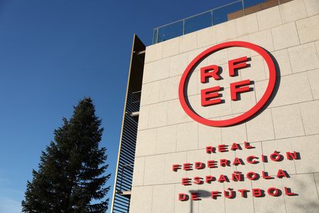 tagreuters.com2025binary_LYNXMPEL150ME-VIEWIMAGE