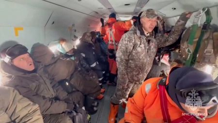 tagreuters.com2025binary_LYNXMPEL1B07Z-VIEWIMAGE