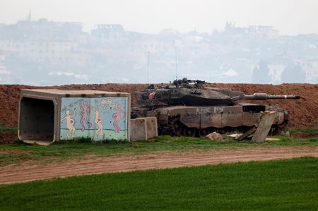 tagreuters.com2025binary_LYNXMPEL1B0RA-VIEWIMAGE