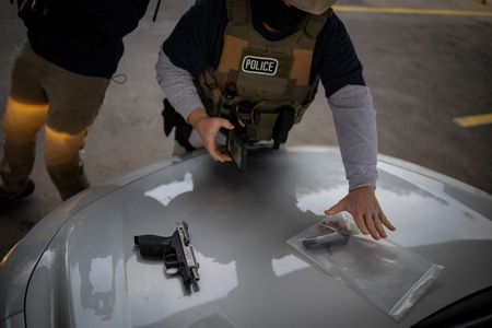 tagreuters.com2025binary_LYNXMPEL1D0EF-VIEWIMAGE