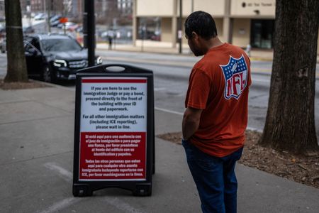 tagreuters.com2025binary_LYNXMPEL1D0EL-VIEWIMAGE