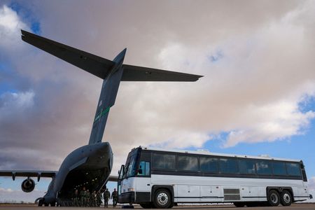 tagreuters.com2025binary_LYNXMPEL1D0EP-VIEWIMAGE