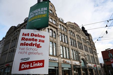 tagreuters.com2025binary_LYNXMPEL1D0HP-VIEWIMAGE