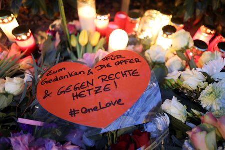 tagreuters.com2025binary_LYNXMPEL1D0RH-VIEWIMAGE