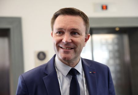 tagreuters.com2025binary_LYNXMPEL2I0JC-VIEWIMAGE