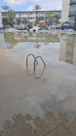 tagreuters.com2025binary_LYNXMPEL3D07Y-VIEWIMAGE