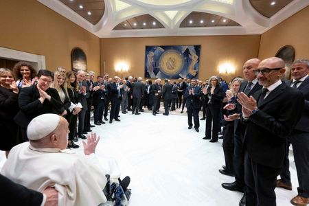 tagreuters.com2025binary_LYNXMPEL3F0IF-VIEWIMAGE