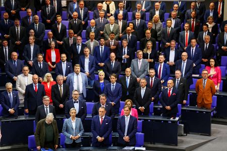 tagreuters.com2025binary_LYNXMPEL410C5-VIEWIMAGE