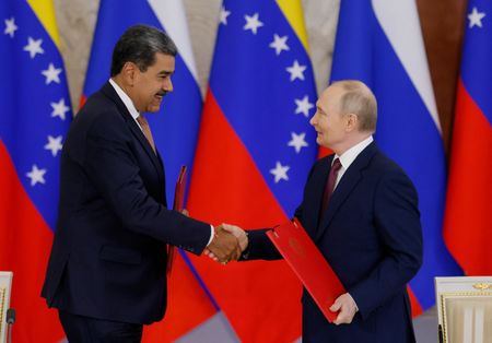 tagreuters.com2025binary_LYNXMPEL460QM-VIEWIMAGE