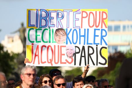 tagreuters.com2025binary_LYNXMPEL460WB-VIEWIMAGE