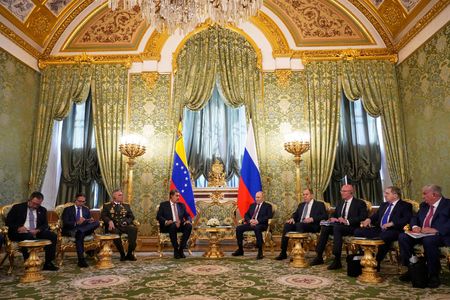 tagreuters.com2025binary_LYNXMPEL460ZB-VIEWIMAGE