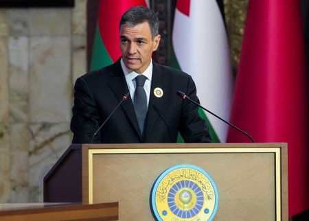 tagreuters.com2025binary_LYNXMPEL4I0QJ-VIEWIMAGE