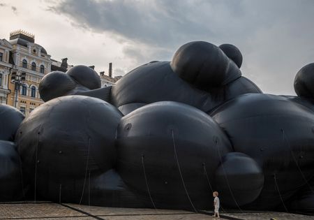 tagreuters.com2025binary_LYNXMPEL590MF-VIEWIMAGE