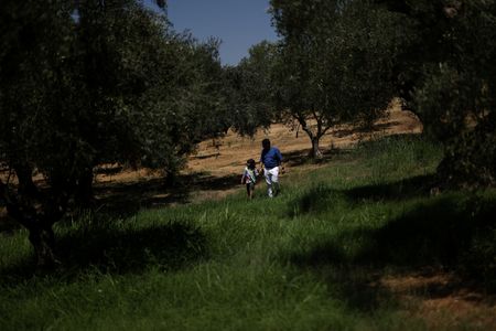 tagreuters.com2025binary_LYNXMPEL6H0UT-VIEWIMAGE