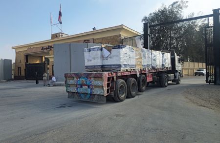 tagreuters.com2025binary_LYNXMPEL6R0IQ-VIEWIMAGE