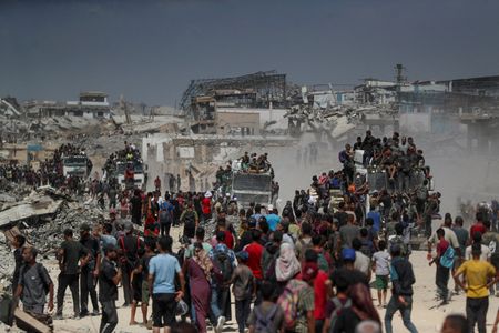 tagreuters.com2025binary_LYNXMPEL702AJ-VIEWIMAGE