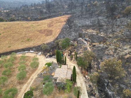 tagreuters.com2025binary_LYNXMPEL7804J-VIEWIMAGE