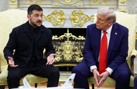 tagreuters.com2025binary_LYNXMPEL7H0T3-VIEWIMAGE